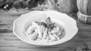White Sauce Pasta