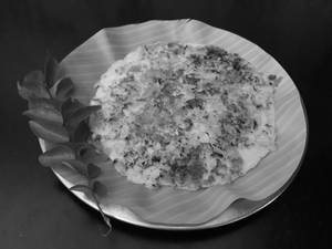 Ghee Podi Uttapam