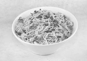 Veg Wok Tossed Hakka Noodles