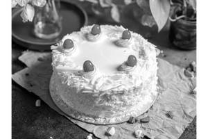 White Forest Cream Cake (500 Gm)