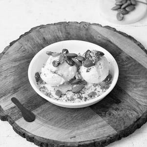 Dry Fruit Sundae