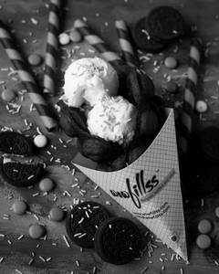 Chocolate Regular Bubble Waffle