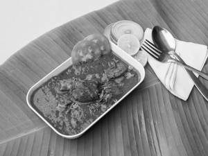 Mutton Kolhapuri (3 Pcs)