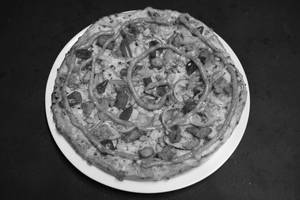 Butter Chicken Pizza