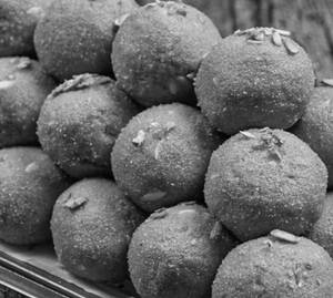 Besan Ladoo