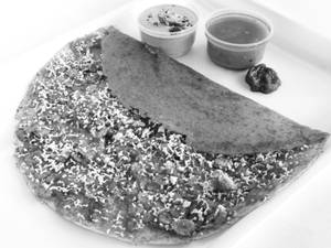 Paneer butter masala dosa