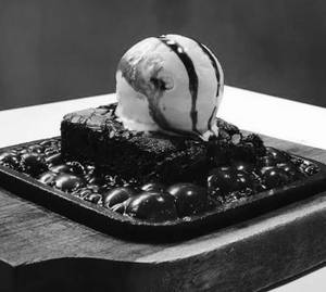 Sizzling Brownie