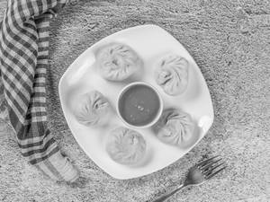 Steam Momos [Per Plate 6 Pc]