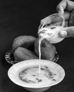 Dahi Kachori ( 1 Pc )