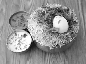 Hyderabad Chicken Dum Briyani { SINGAL }