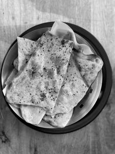 Tkk Special Butter Naan
