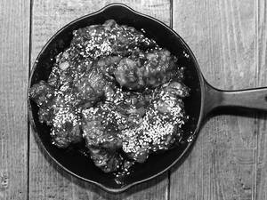 Chicken Wings In Barbecue Sauce