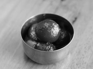 Gulab jamun