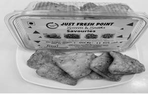 Samosa Mathri (250 Gms)
