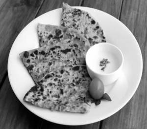Garlic Paratha 