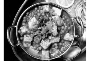 Matar Paneer