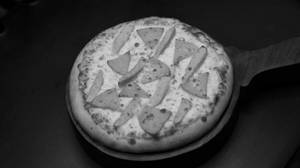 Chicken Seekh & Chicken Salami Pizza