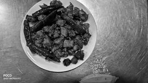 Karaikudi Chicken (150-175 g)