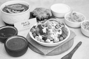 Chole Aloo Tikki ( Sarafa Wali ) Pure Ghee
