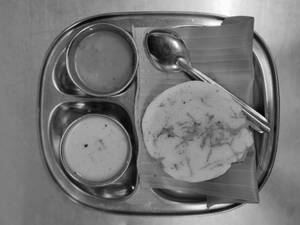 Rava Idli (only chutney)(1 Nos)