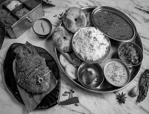 Pomfret Thali