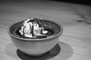 Choco Walnut Pot Cake