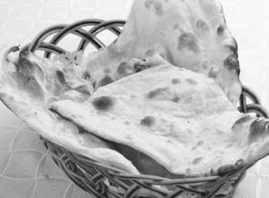 Plain Naan (1 Pc)