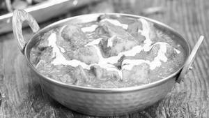 Palak Gravy Chaap