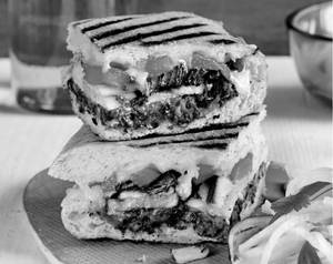 Veg Sandwich Jumbo