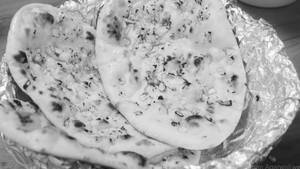 Cheese Garlic Naan