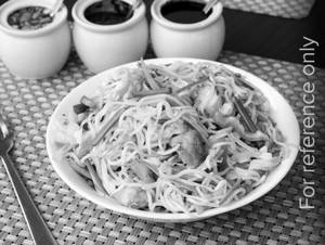 Chicken Hakka Noodles