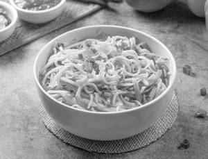 HAKKA NOODLES