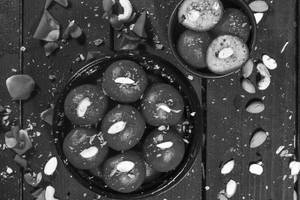 Gulab Jamun