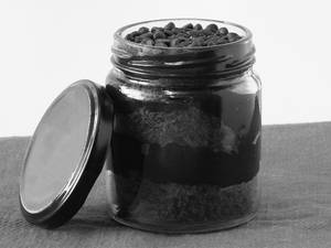 Chocolate Chip Jar Cake