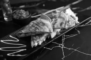 Keto Chicken Quesadilla With Tomato Confit