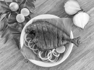 Pomfret fry