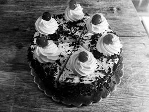 Black Forest Pastry (1 Pc)