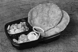 Anda Bhurji Masala With Beetroot Roti And Daily Diet Salad Thali
