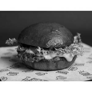 Classic Tenderloin Cheese Burger
