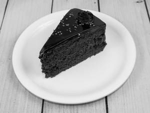 Dark fantasy pastry