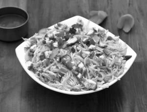 Schezwan Chicken Noodles  