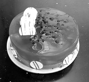 1/2 Kg Blue Berry Cake