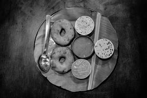 Medu Vada (2 Pc)                           
