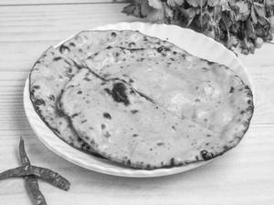 Missi Butter Roti