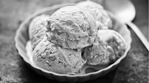 Butter Scotch Ice Cream   
