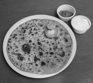 Tawa Paneer Paratha