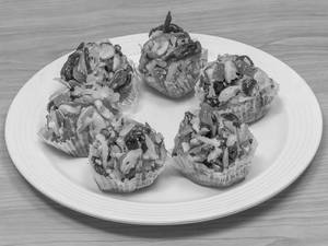 Mawa Laddu /Dry Fruit