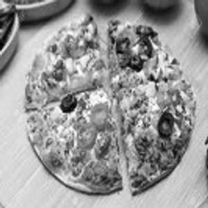 Classic Simply veg Pizza 