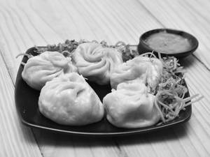 Chicken Momos 10 pcs