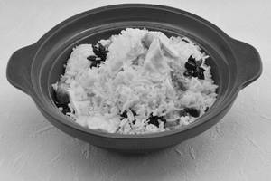 Fragrant Pot Rice Chicken (Mc)
